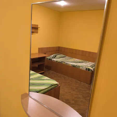 Ferienhaus Casa De Vacanta Anni - 2 Min De Piata *