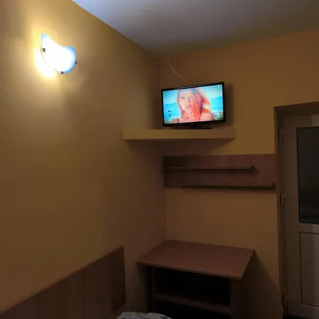 Ferienhaus Casa De Vacanta Anni - 2 Min De Piata *