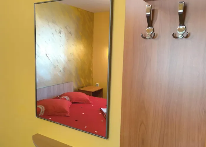 Casa De Vacanta Anni - 2 Min De Piata Ferienhaus Eforie Nord